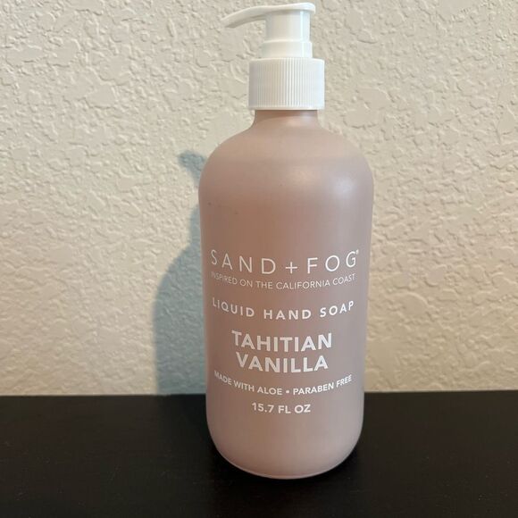 Sand + Fog Tahitian Vanilla 15.7 oz Liquid Hand Soap - Picture 2 of 3